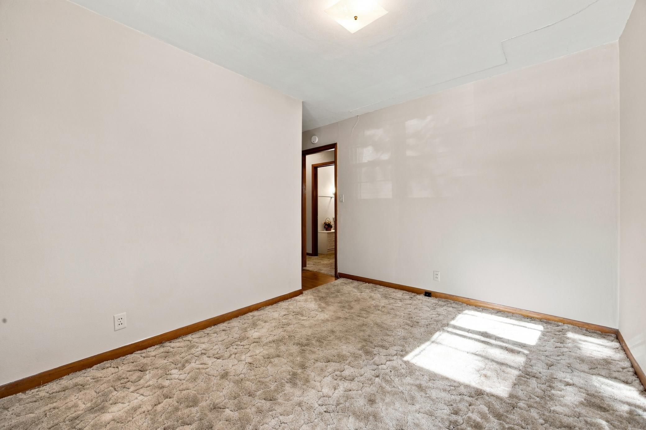 1507 14th Street S, Fargo ND 58103 - Photo 13 of 25