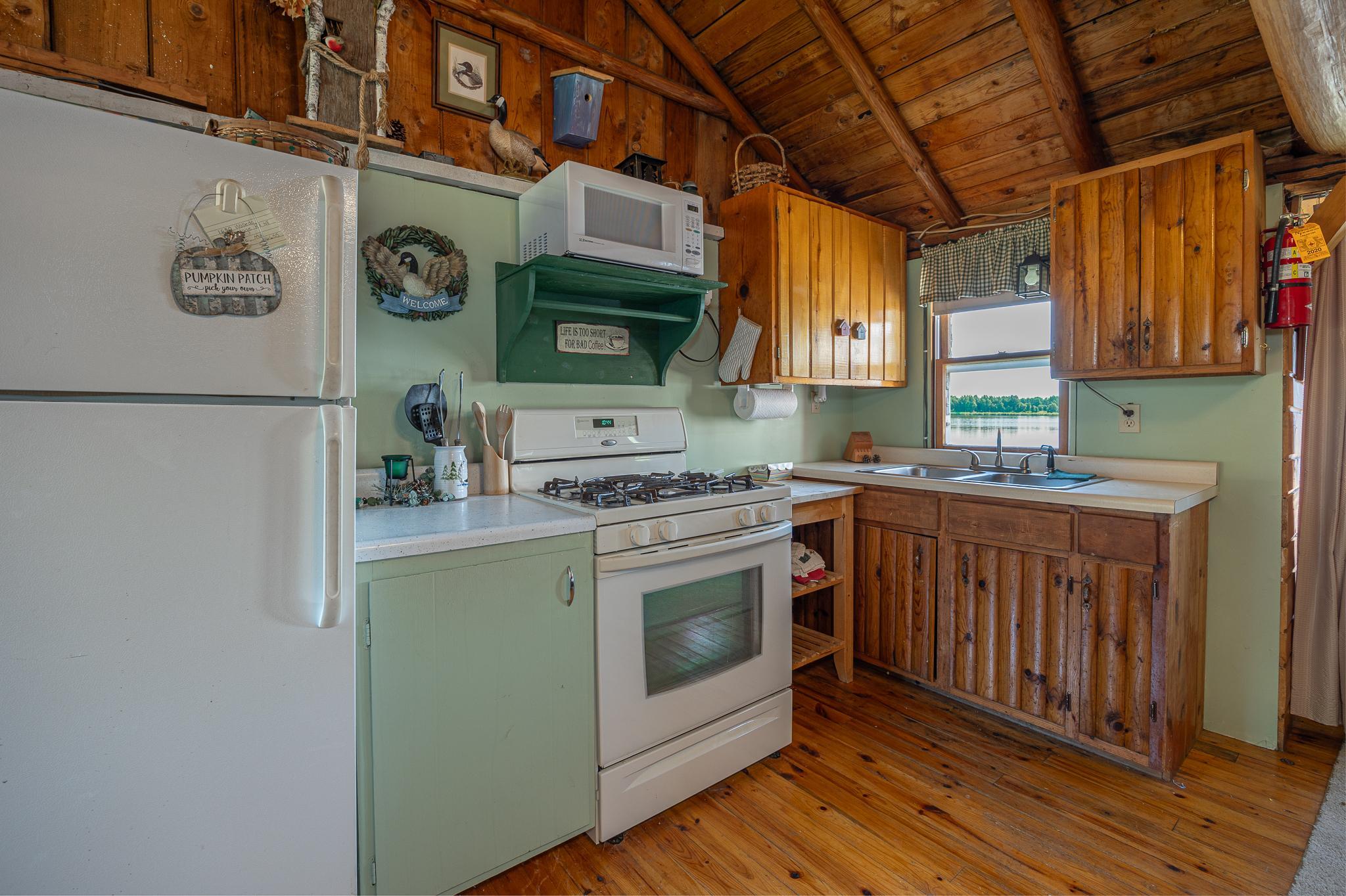 1963 single family home for sale at 1650 Wabedo Frontage Road NE in Longville, MN — 7 bed, 6 bath (photo 27 of 61)