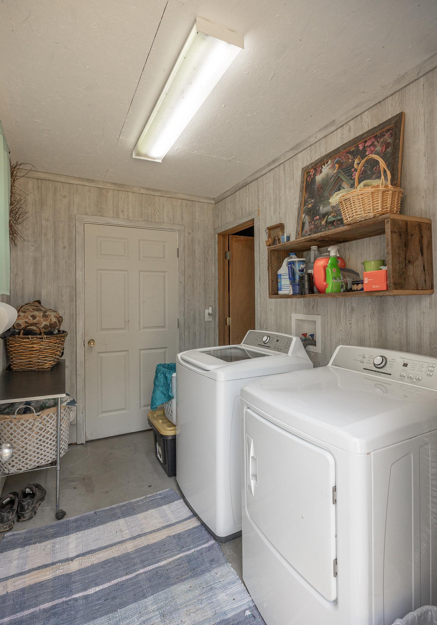 1963 single family home for sale at 1650 Wabedo Frontage Road NE in Longville, MN — 7 bed, 6 bath (photo 49 of 61)
