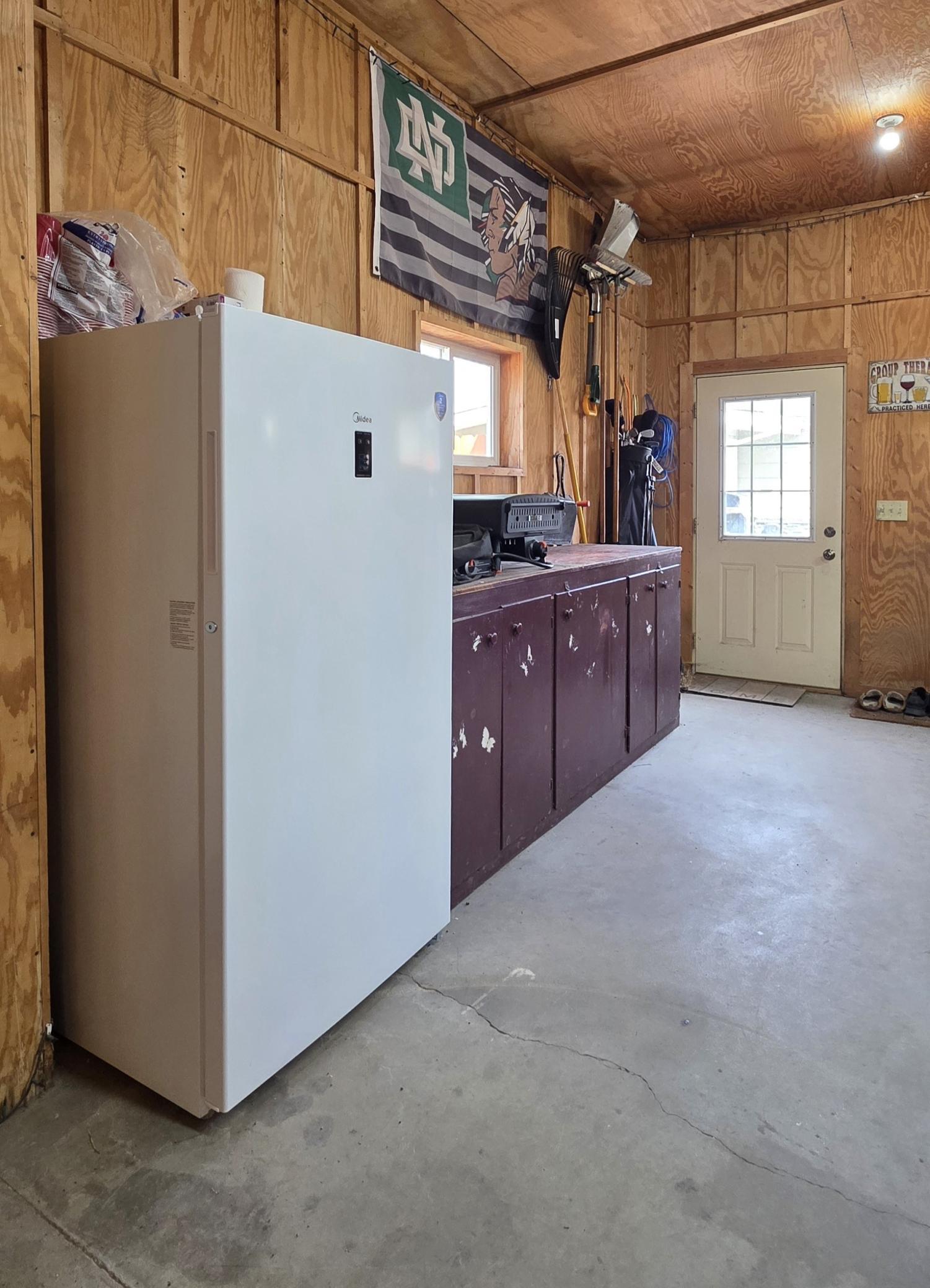 1961 single family home for sale at 640 9th Avenue SW in Valley City, ND — 3 bed, 2 bath (photo 58 of 61)