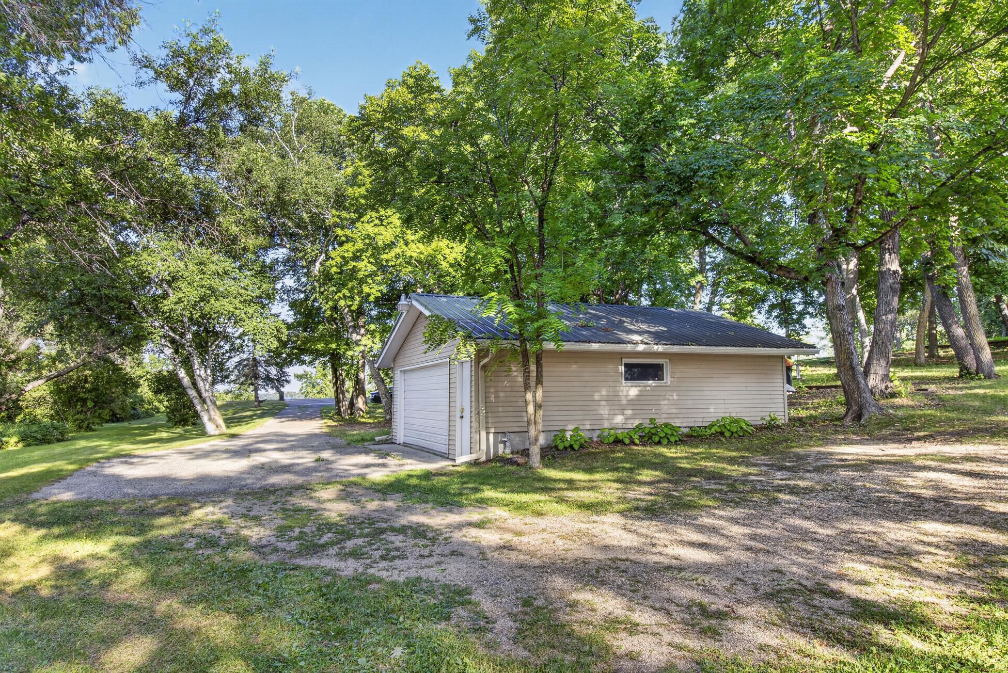 1974 single family home for sale at 42003 Engstrom Beach Road in Dent, MN — 3 bed, 2 bath (photo 10 of 38)