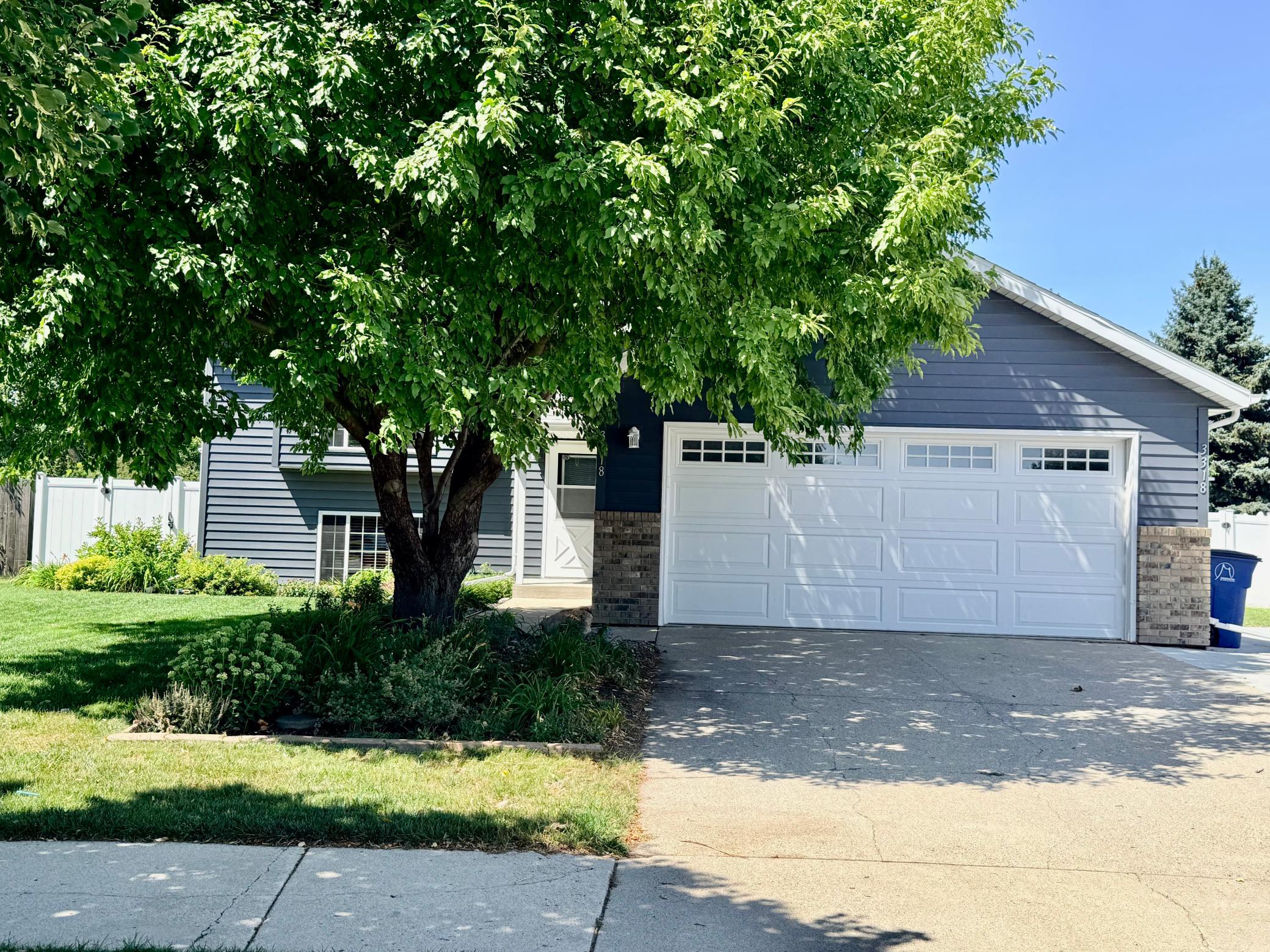 3318 39th Street S, Moorhead MN 56560 - Photo 2 of 27