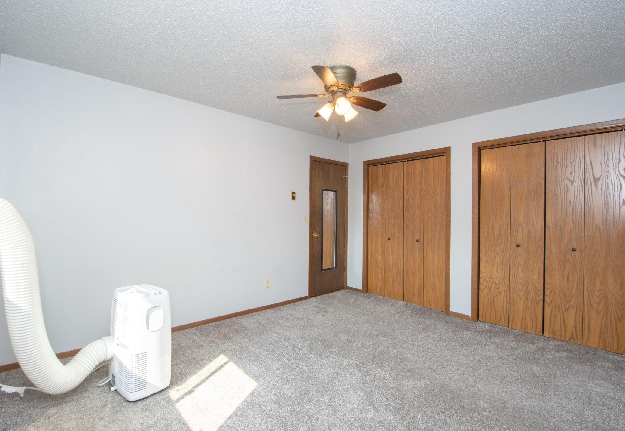 1980 townhouse for sale at 2231 32nd Avenue S in Fargo, ND — 2 bed, 1 bath (photo 17 of 25)