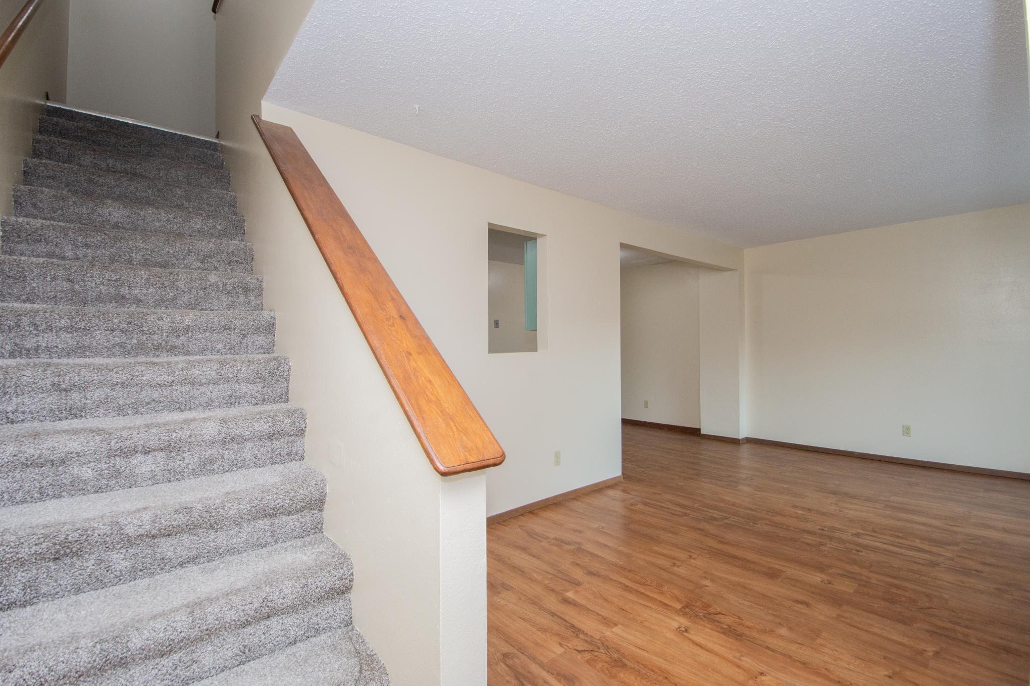 1980 townhouse for sale at 2231 32nd Avenue S in Fargo, ND — 2 bed, 1 bath (photo 8 of 25)