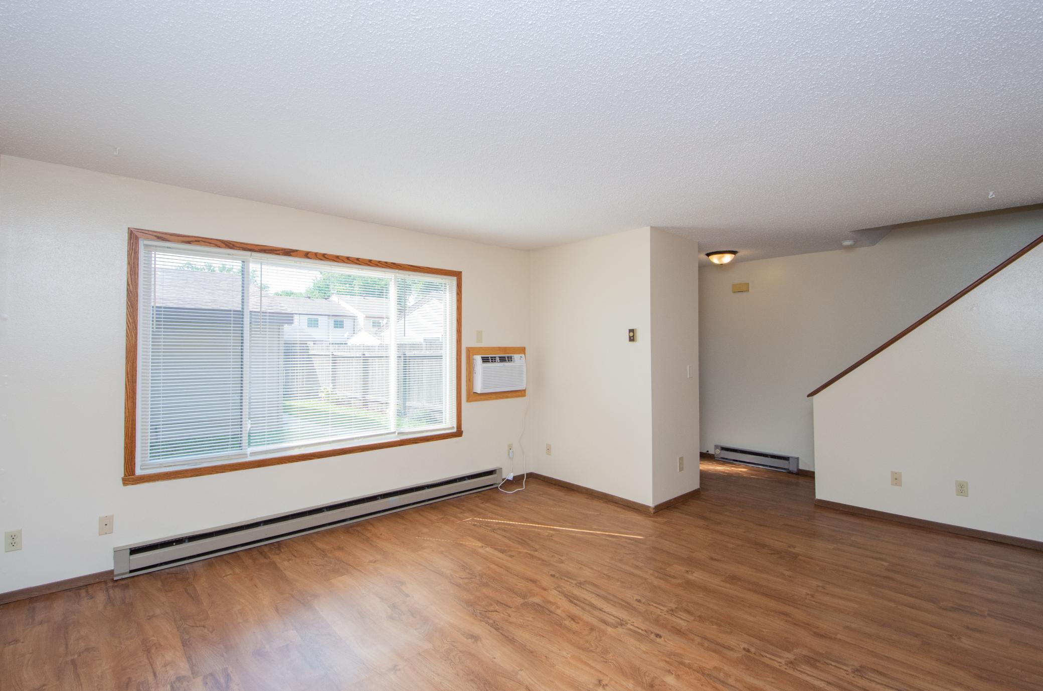 1980 townhouse for sale at 2231 32nd Avenue S in Fargo, ND — 2 bed, 1 bath (photo 9 of 25)