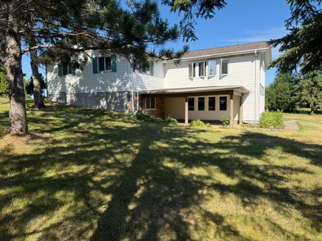 1977 single family home for sale at 34399 Engstrom Beach Lane in Dent, MN — 3 bed, 2 bath (photo 11 of 26)