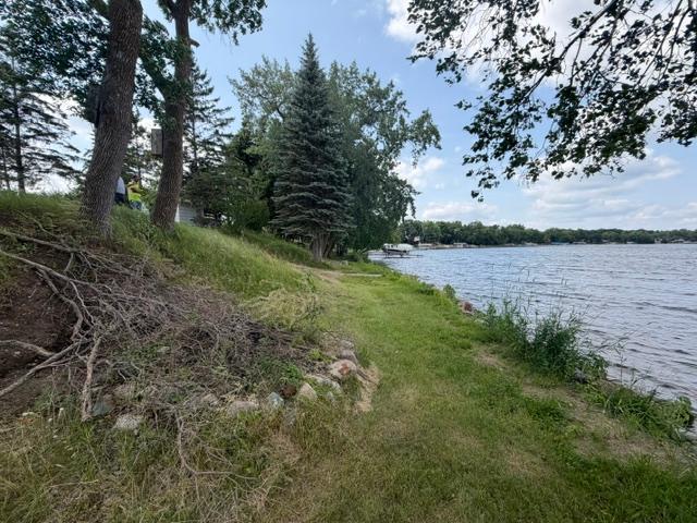1977 single family home for sale at 34399 Engstrom Beach Lane in Dent, MN — 3 bed, 2 bath (photo 25 of 26)