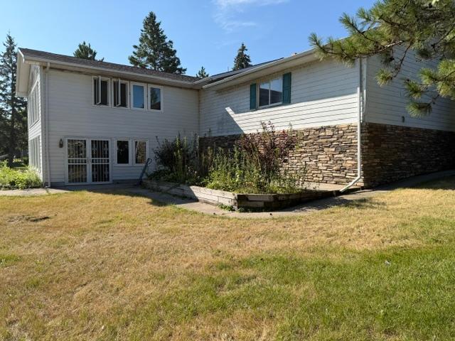 1977 single family home for sale at 34399 Engstrom Beach Lane in Dent, MN — 3 bed, 2 bath (photo 7 of 26)
