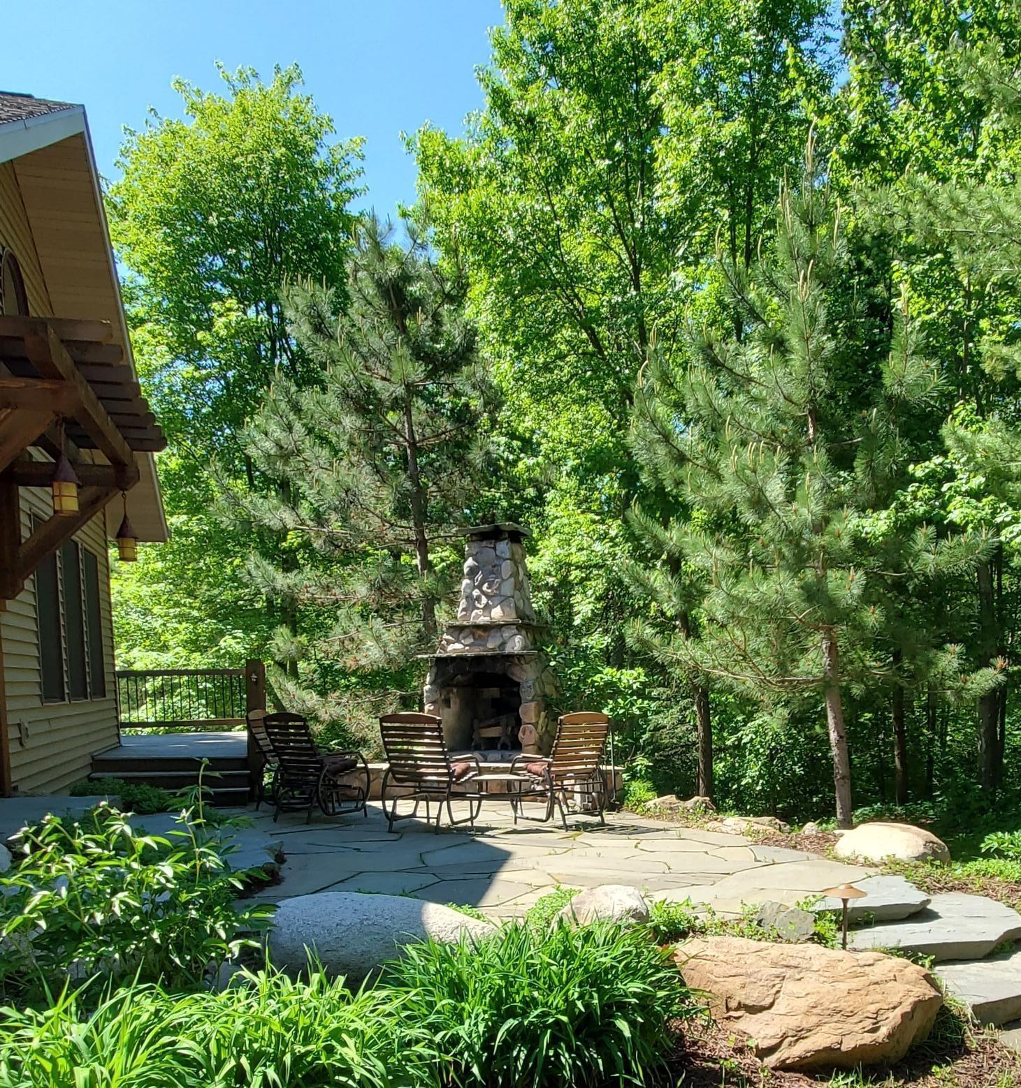 2002 single family home for sale at 29470 Belgian Drive in Breezy Point, MN — 4 bed, 3 bath (photo 2 of 29)