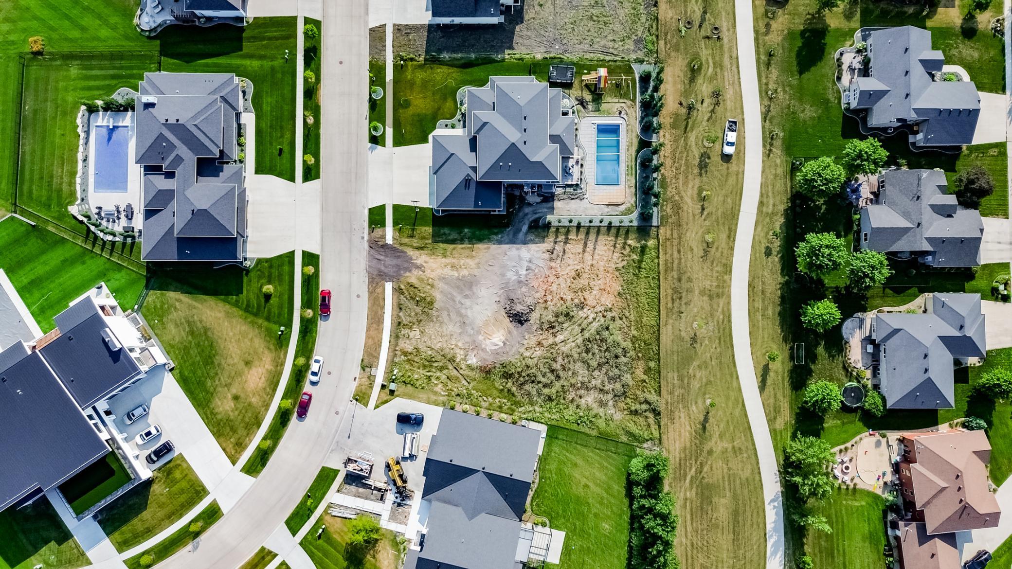 2812 RIVERS BEND Drive E, West Fargo ND 58078 - Photo 2 of 10