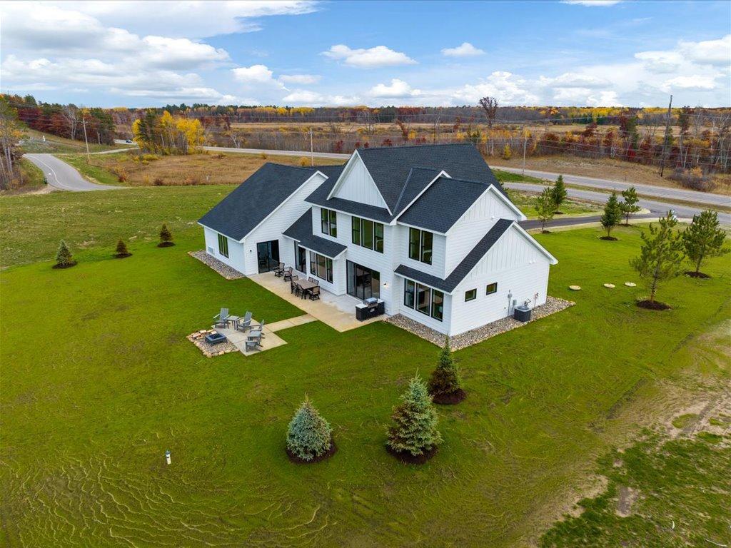 2024 single family home for sale at 3544 Royal Lytham Court in Brainerd, MN — 5 bed, 5 bath (photo 2 of 40)