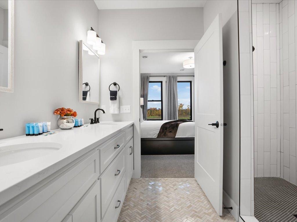 2024 single family home for sale at 3544 Royal Lytham Court in Brainerd, MN — 5 bed, 5 bath (photo 20 of 40)
