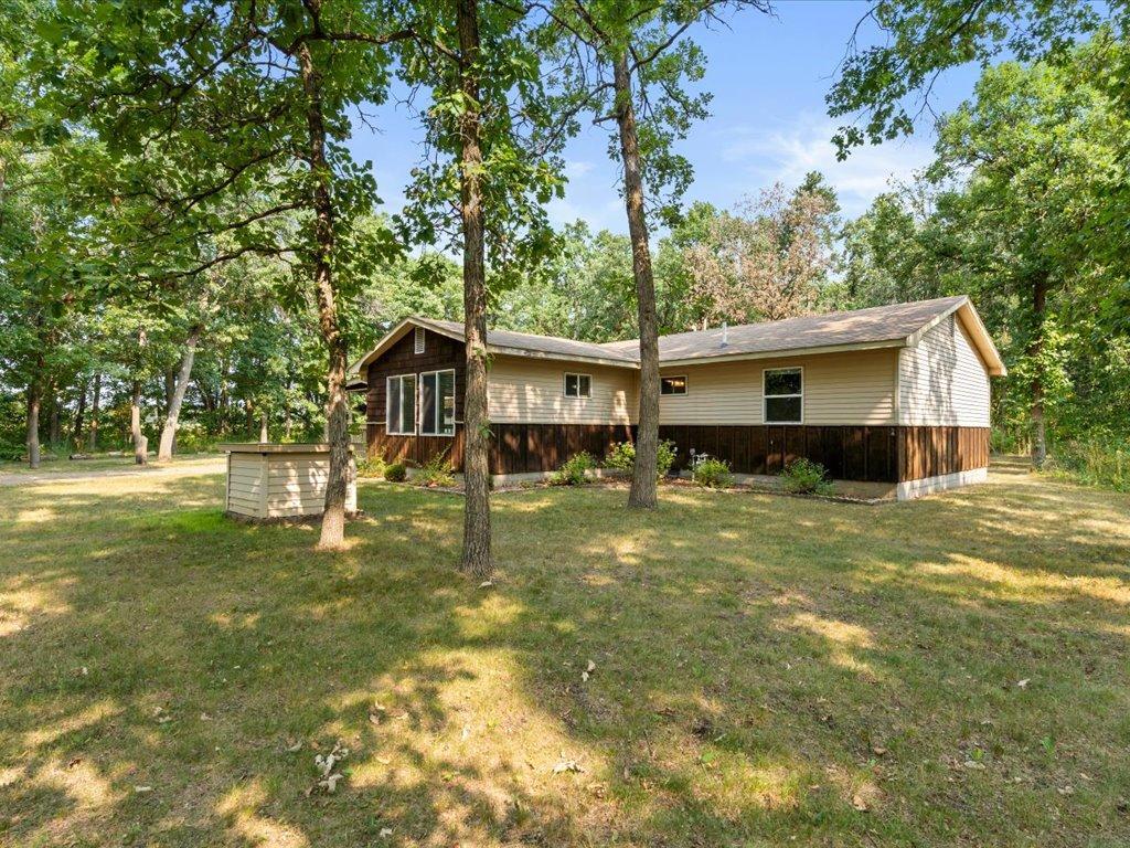 2004 single family home for sale at 2610 State 210 SW in Pillager, MN — 2 bed, 2 bath (photo 22 of 28)