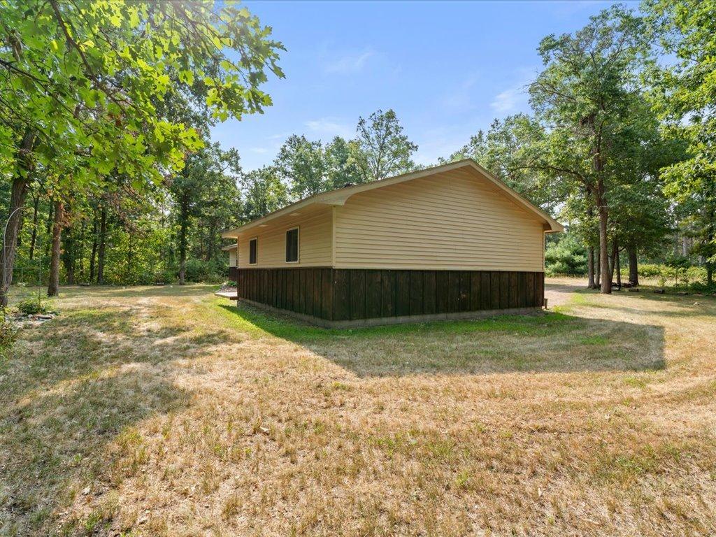 2004 single family home for sale at 2610 State 210 SW in Pillager, MN — 2 bed, 2 bath (photo 26 of 28)