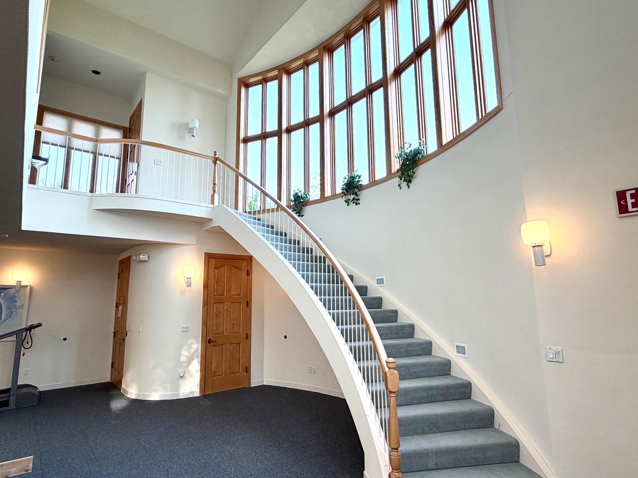 1993 single family home for sale at 1020 Centennial Drive in Thief River Falls, MN — 8 bed, 8 bath (photo 24 of 43)