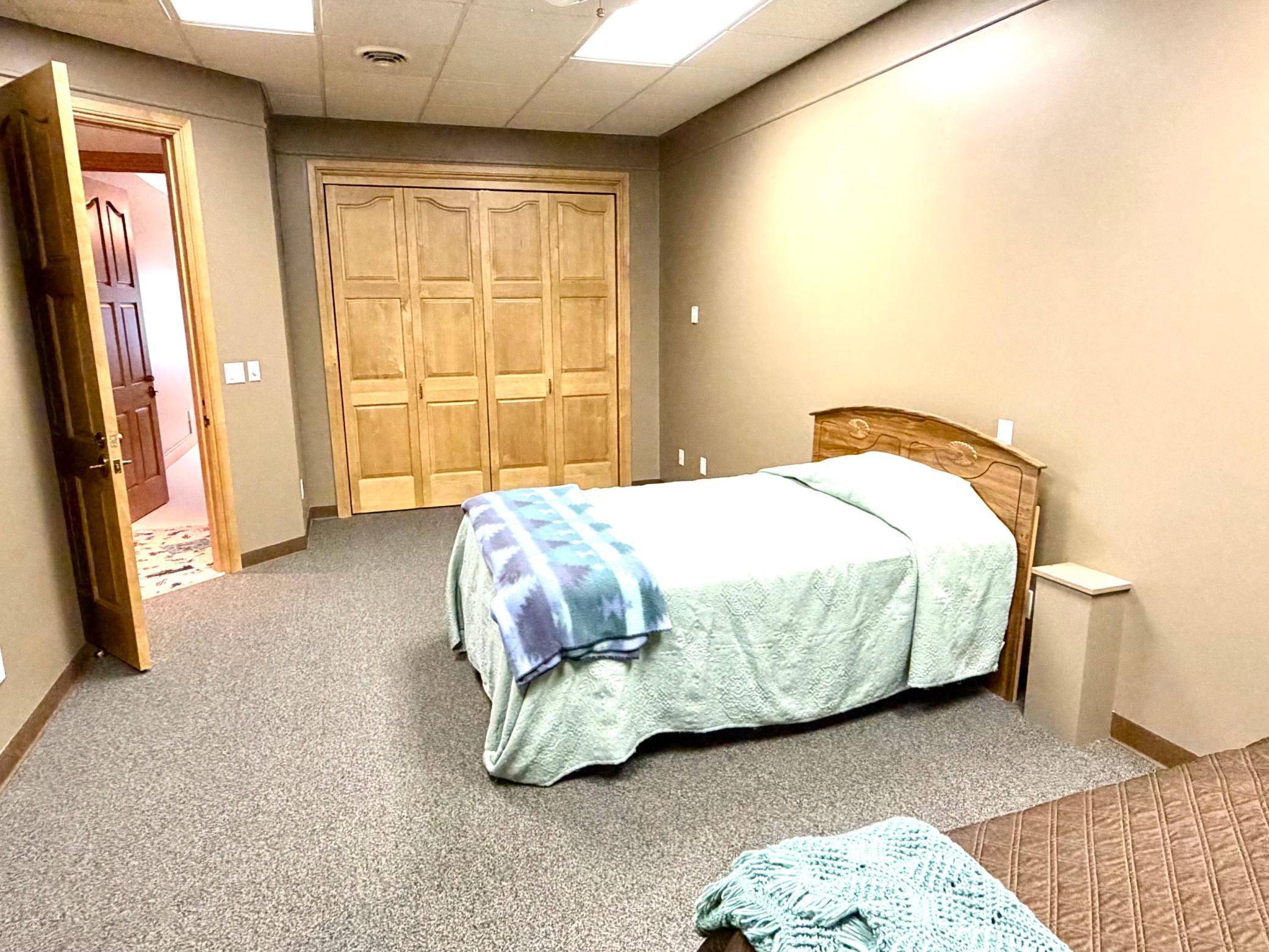 1993 single family home for sale at 1020 Centennial Drive in Thief River Falls, MN — 8 bed, 8 bath (photo 41 of 43)