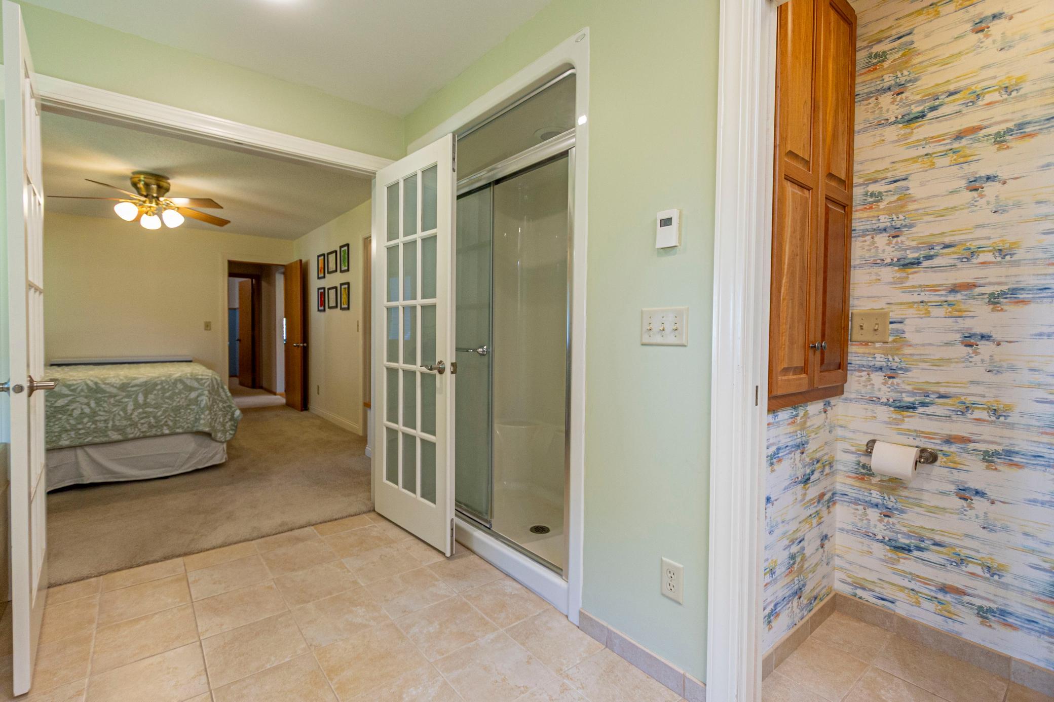 1983 single family home for sale at 1301 Geneva Drive in Alexandria, MN — 5 bed, 3 bath (photo 46 of 77)
