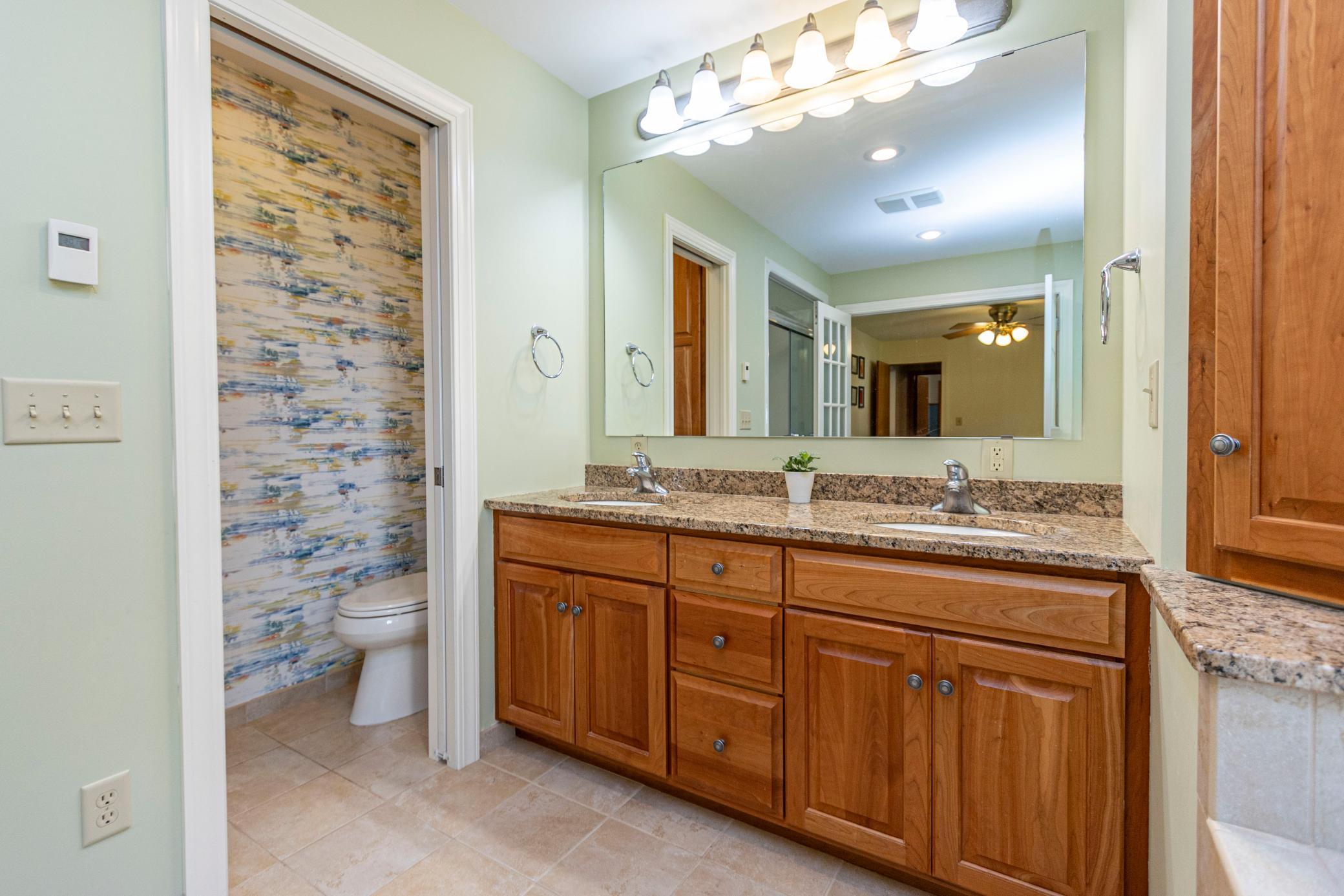 1983 single family home for sale at 1301 Geneva Drive in Alexandria, MN — 5 bed, 3 bath (photo 47 of 77)