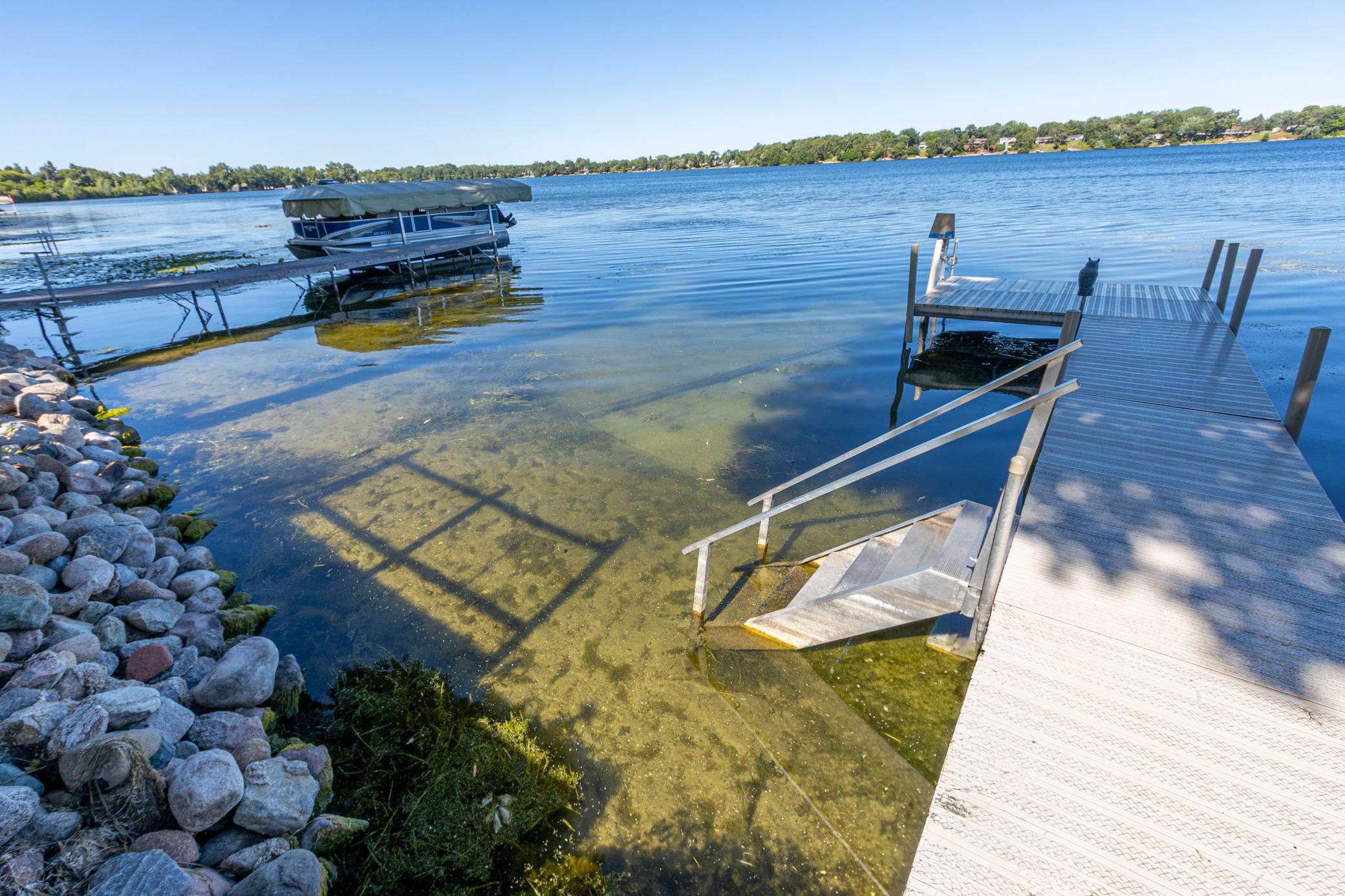 1983 single family home for sale at 1301 Geneva Drive in Alexandria, MN — 5 bed, 3 bath (photo 58 of 77)
