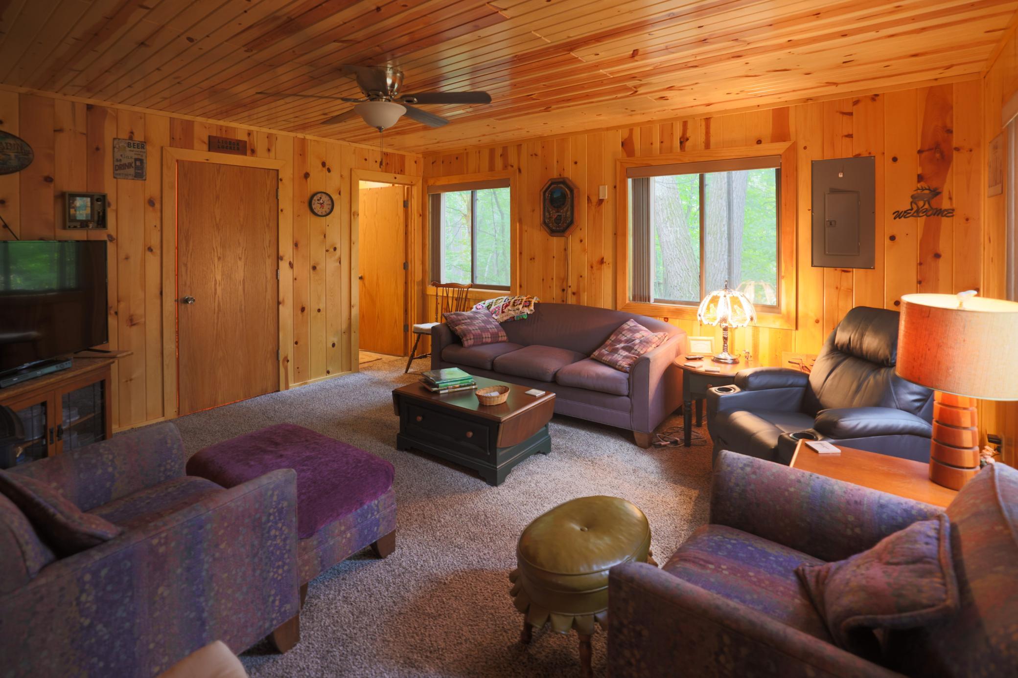1989 single family home for sale at 7972 Ruttger Road in Pequot Lakes, MN — 4 bed, 2 bath (photo 12 of 65)