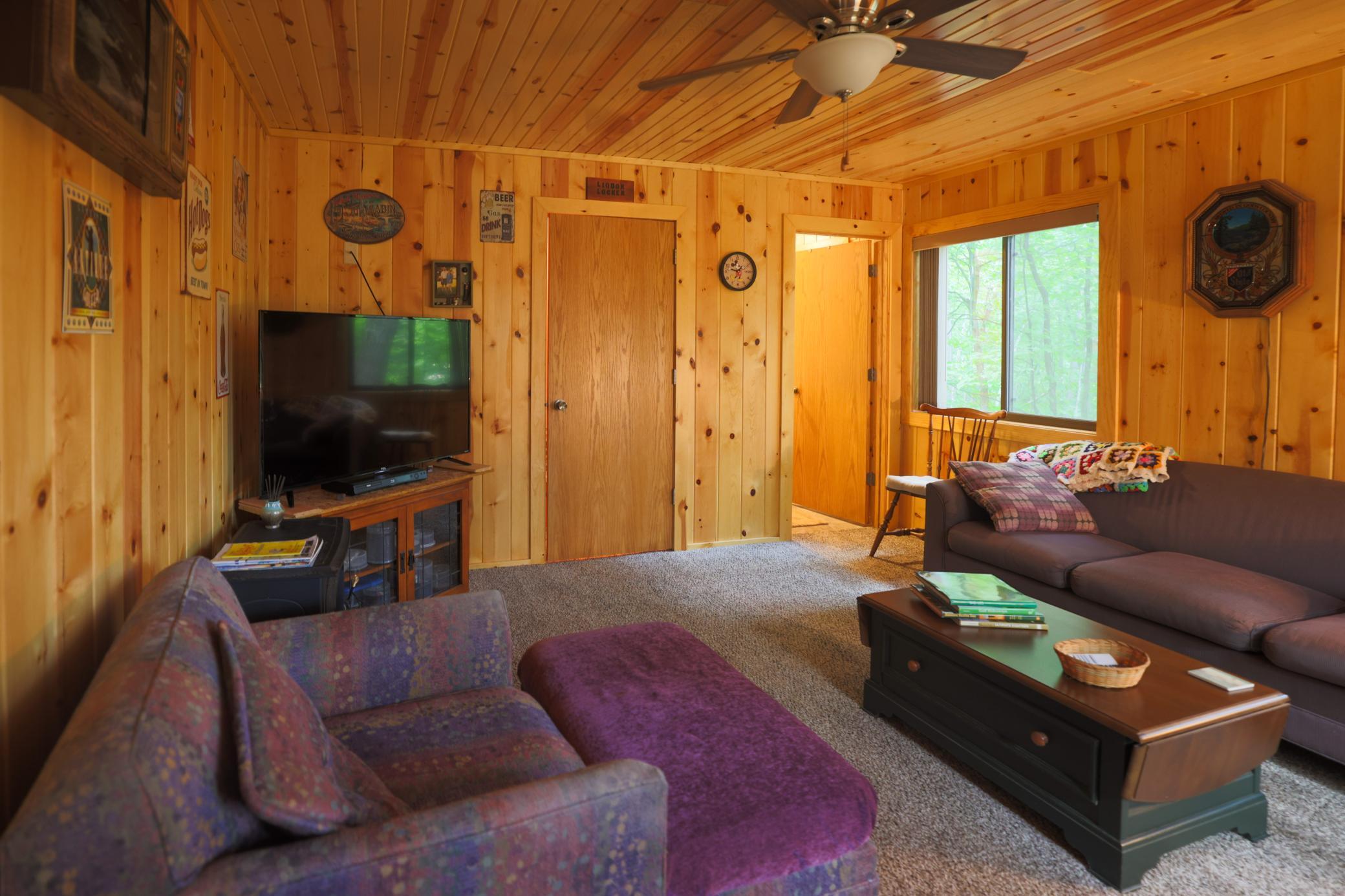 1989 single family home for sale at 7972 Ruttger Road in Pequot Lakes, MN — 4 bed, 2 bath (photo 13 of 65)