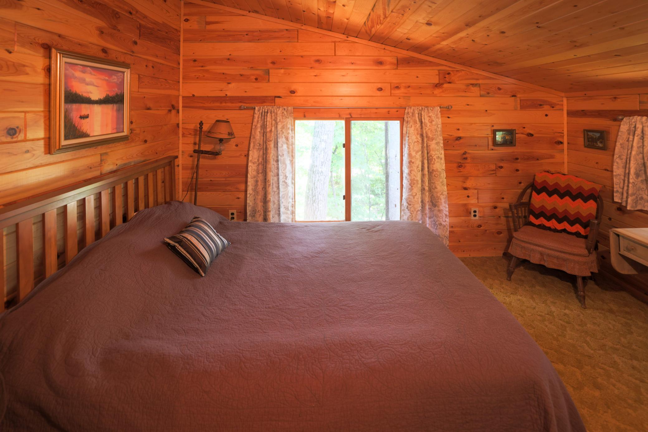 1989 single family home for sale at 7972 Ruttger Road in Pequot Lakes, MN — 4 bed, 2 bath (photo 25 of 65)