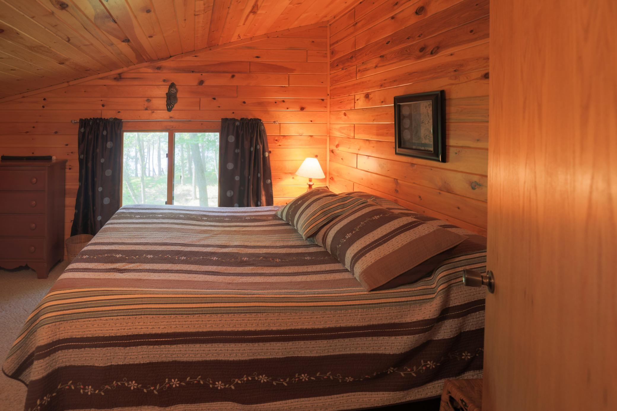 1989 single family home for sale at 7972 Ruttger Road in Pequot Lakes, MN — 4 bed, 2 bath (photo 26 of 65)