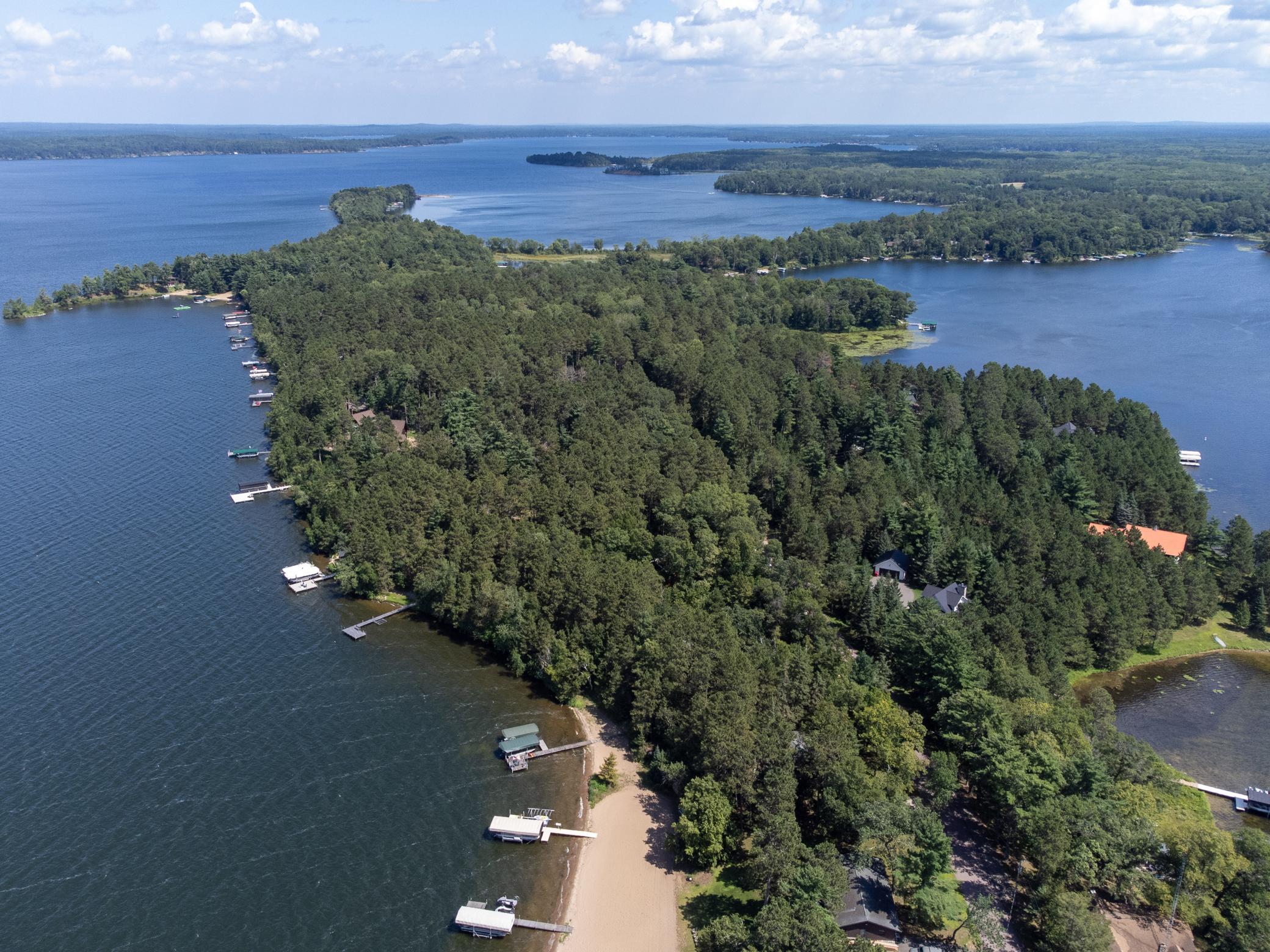 1989 single family home for sale at 7972 Ruttger Road in Pequot Lakes, MN — 4 bed, 2 bath (photo 46 of 65)