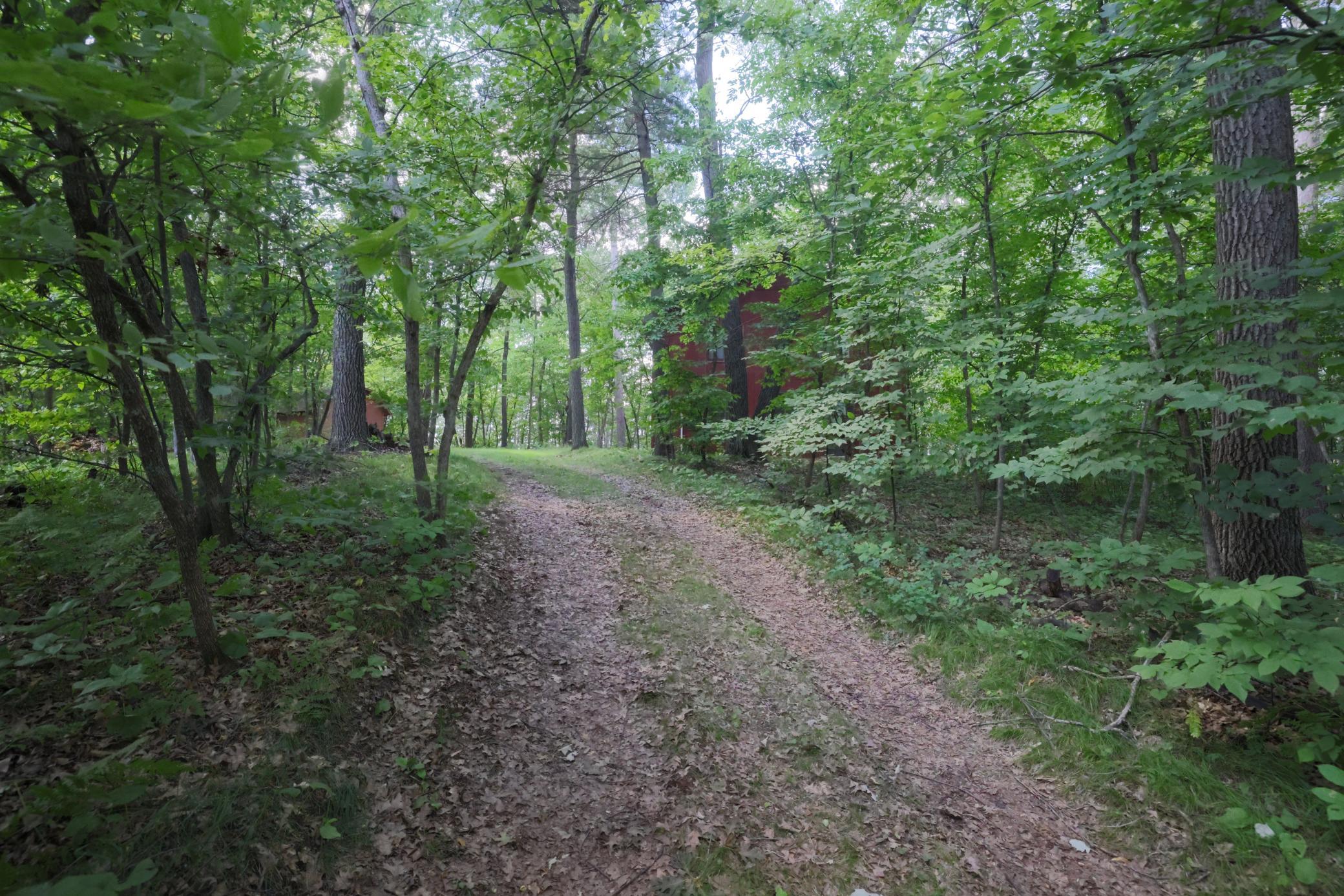 1989 single family home for sale at 7972 Ruttger Road in Pequot Lakes, MN — 4 bed, 2 bath (photo 6 of 65)