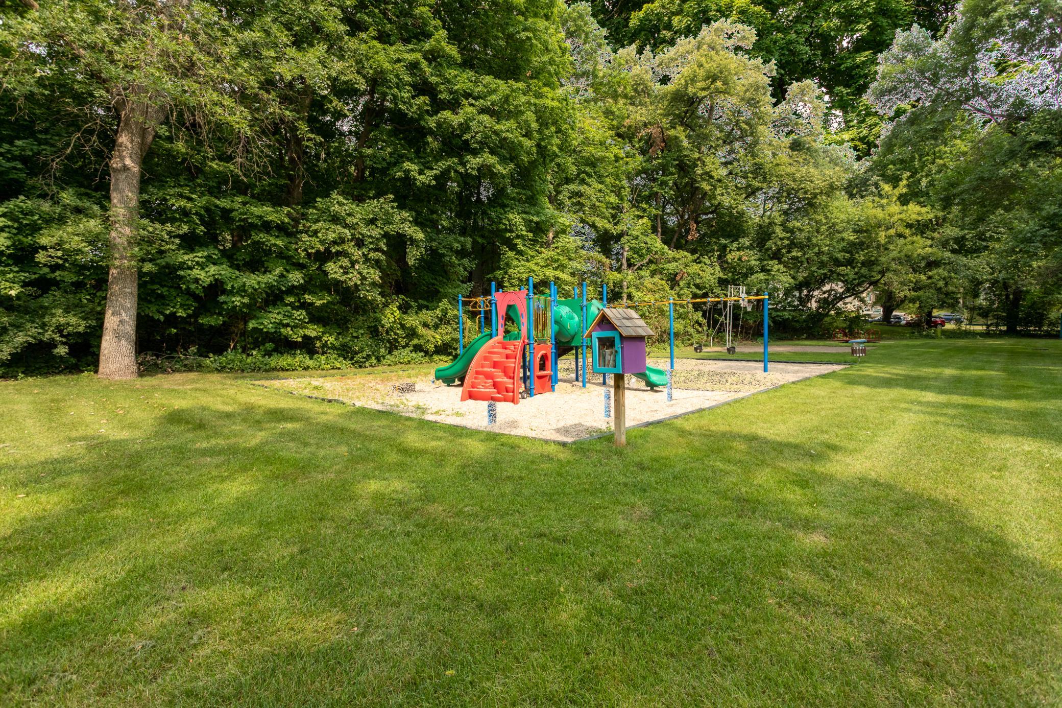 1955 single family home for sale at 308 Fingal Drive in Alexandria, MN — 3 bed, 2 bath (photo 32 of 34)