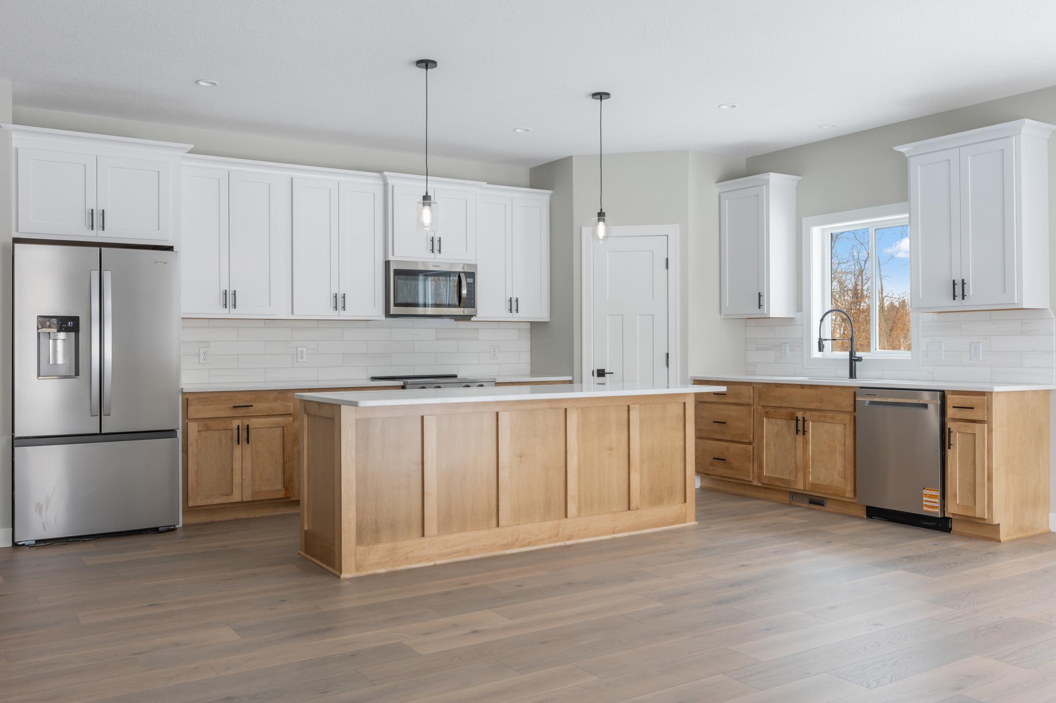 2026 single family home for sale at 30949 Gopher Lane in Breezy Point, MN — 3 bed, 2 bath (photo 5 of 35)