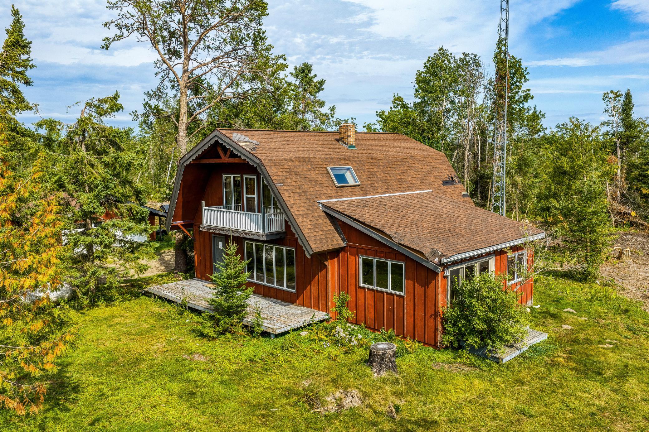 1973 single family home for sale at 806 Balsam Ridge Road NW in Bemidji, MN — 4 bed, 2 bath