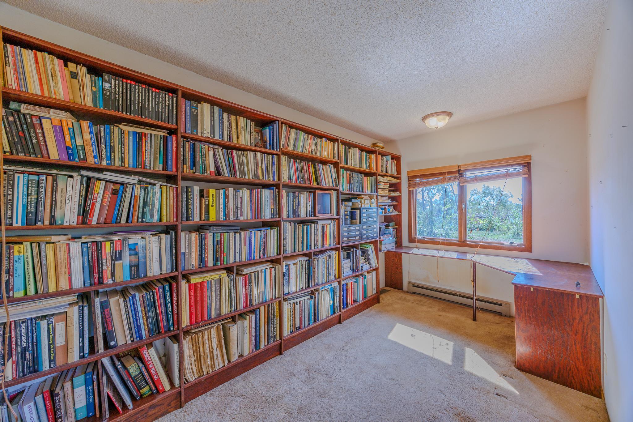1973 single family home for sale at 806 Balsam Ridge Road NW in Bemidji, MN — 4 bed, 2 bath (photo 11 of 60)