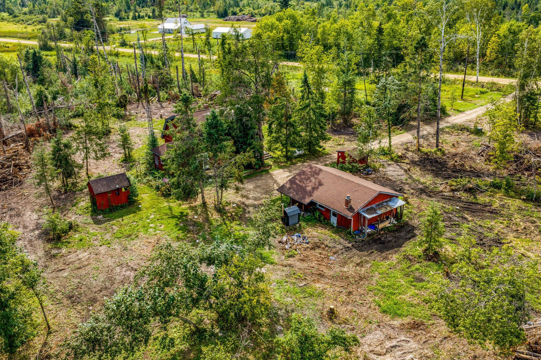 1973 single family home for sale at 806 Balsam Ridge Road NW in Bemidji, MN — 4 bed, 2 bath (photo 38 of 60)