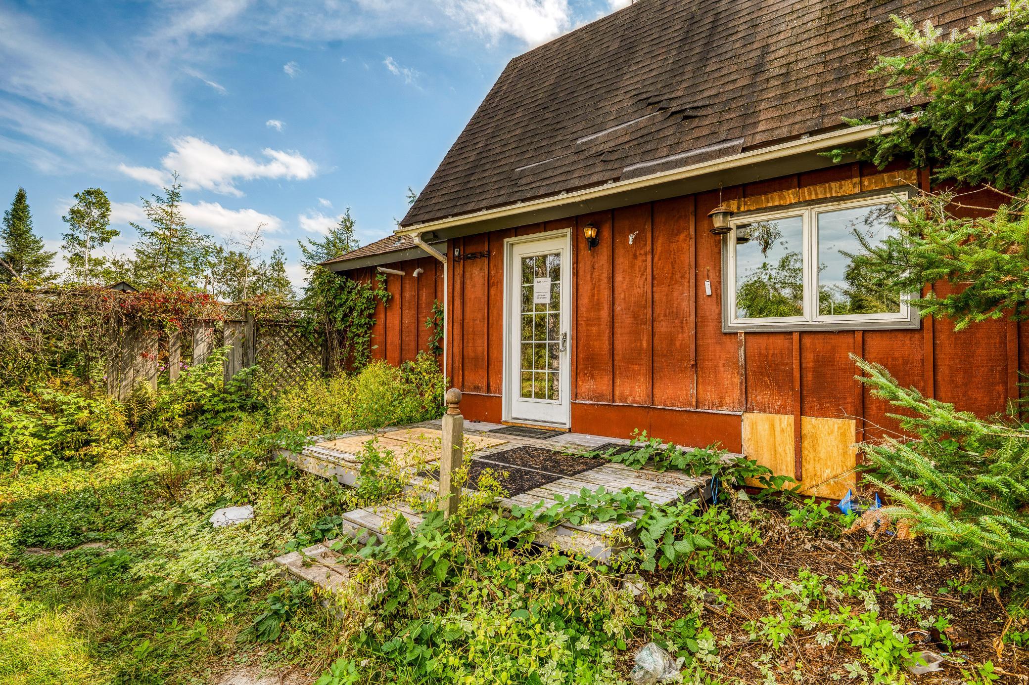 1973 single family home for sale at 806 Balsam Ridge Road NW in Bemidji, MN — 4 bed, 2 bath (photo 56 of 60)