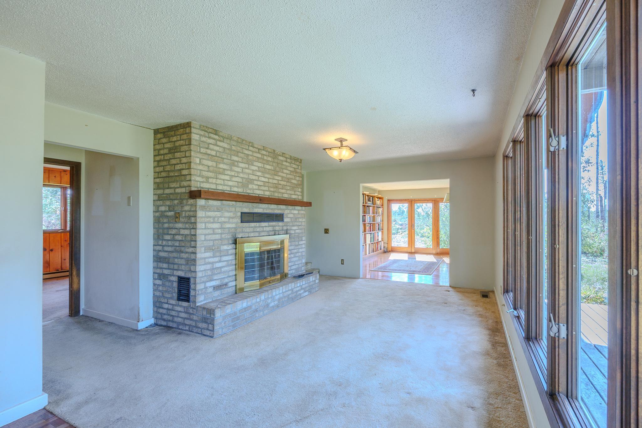 1973 single family home for sale at 806 Balsam Ridge Road NW in Bemidji, MN — 4 bed, 2 bath (photo 7 of 60)