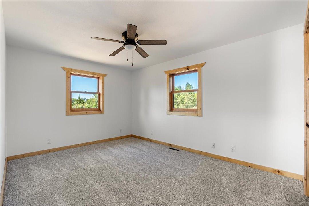 2001 single family home for sale at 21264 Fair Oaks Drive in Nevis, MN — 2 bed, 2 bath (photo 16 of 60)