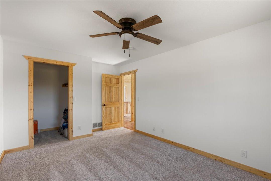 2001 single family home for sale at 21264 Fair Oaks Drive in Nevis, MN — 2 bed, 2 bath (photo 17 of 60)
