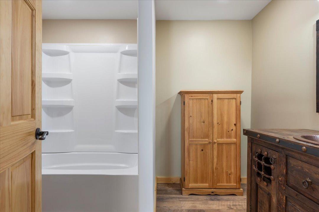 2001 single family home for sale at 21264 Fair Oaks Drive in Nevis, MN — 2 bed, 2 bath (photo 27 of 60)