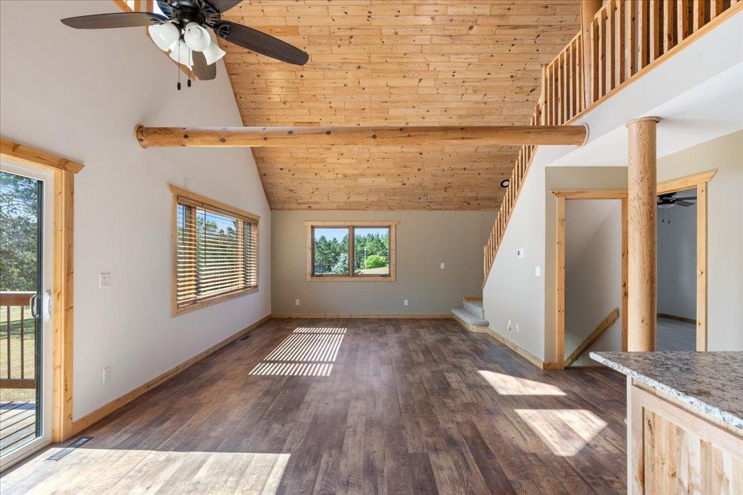 2001 single family home for sale at 21264 Fair Oaks Drive in Nevis, MN — 2 bed, 2 bath (photo 8 of 60)