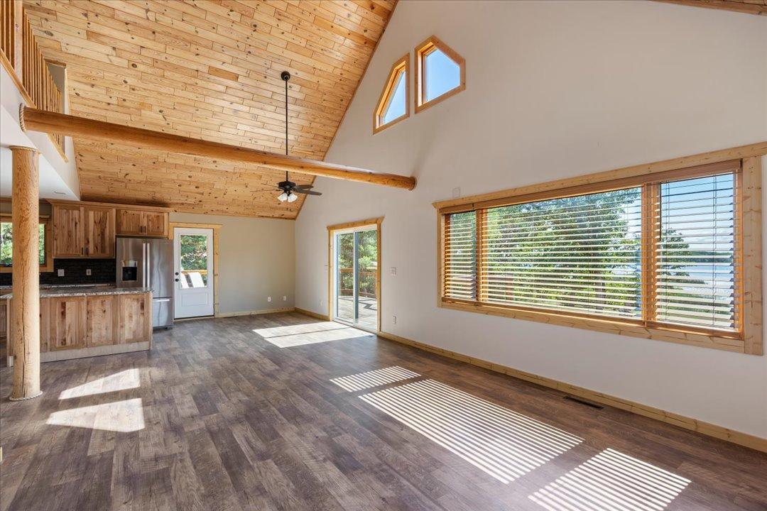 2001 single family home for sale at 21264 Fair Oaks Drive in Nevis, MN — 2 bed, 2 bath (photo 9 of 60)