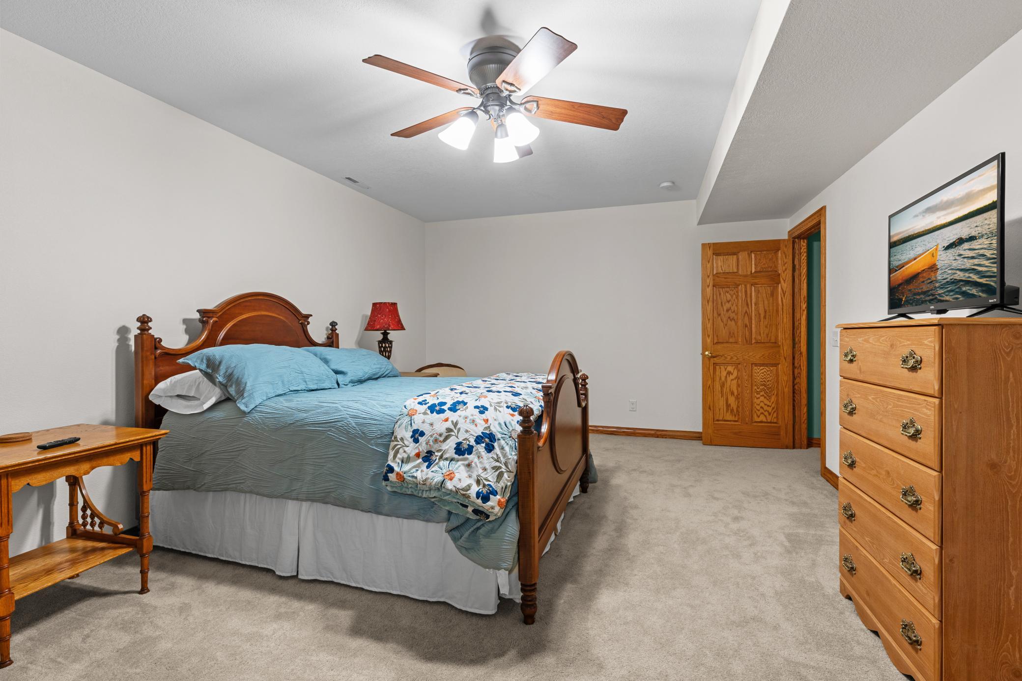 2005 single family home for sale at 21601 Timber Hills Trail in Nisswa, MN — 4 bed, 3 bath (photo 29 of 43)