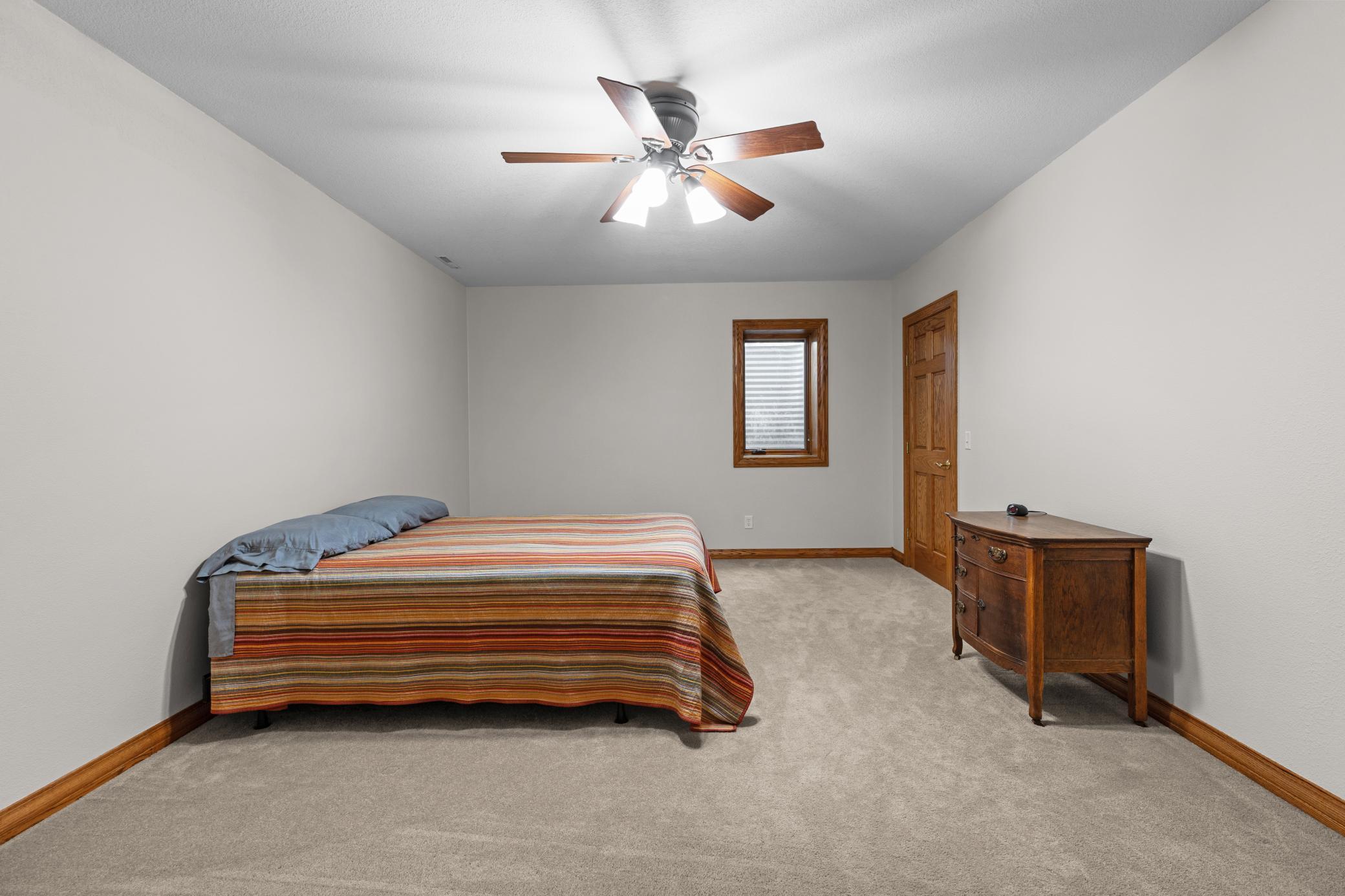 2005 single family home for sale at 21601 Timber Hills Trail in Nisswa, MN — 4 bed, 3 bath (photo 33 of 43)