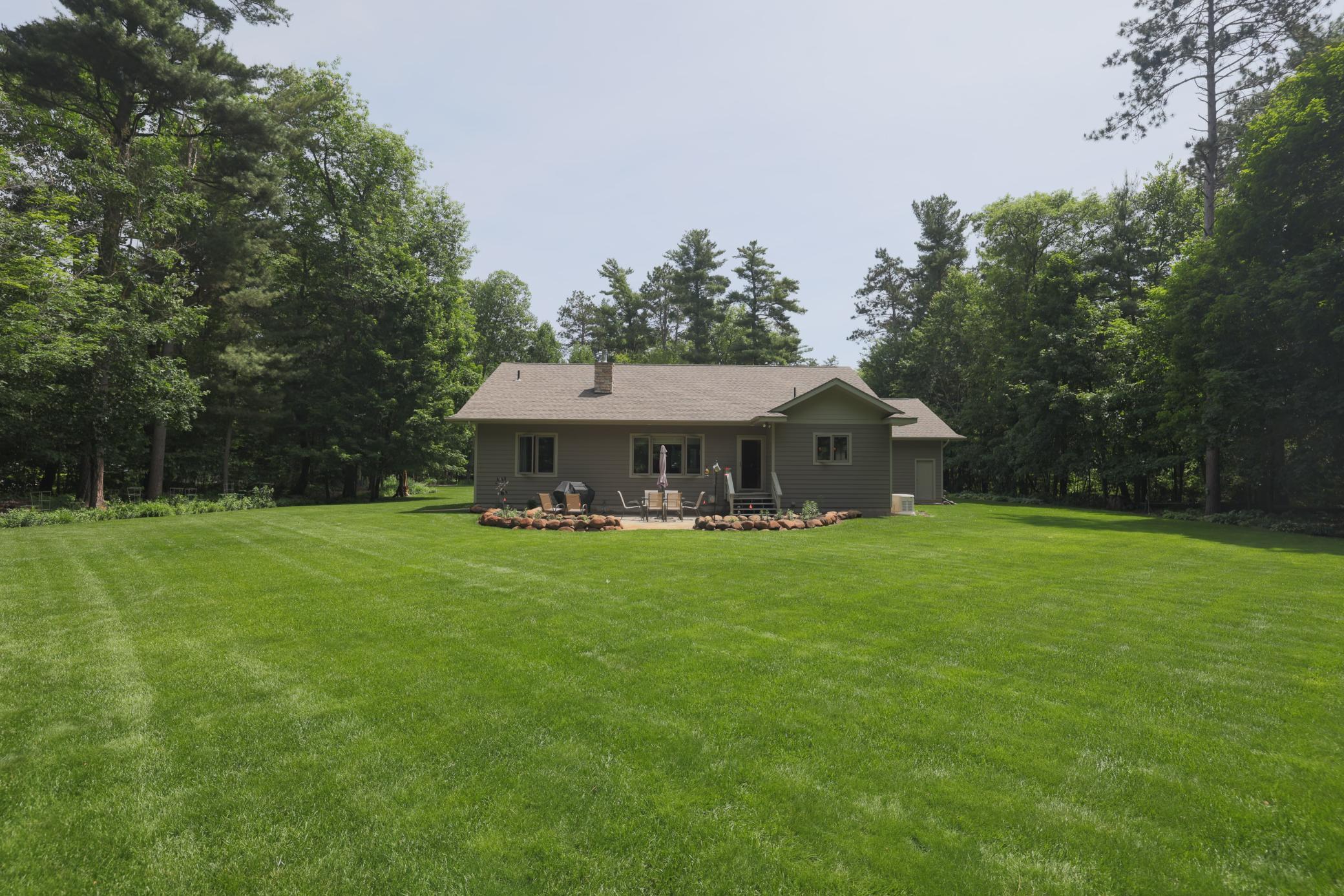 2005 single family home for sale at 21601 Timber Hills Trail in Nisswa, MN — 4 bed, 3 bath (photo 7 of 43)