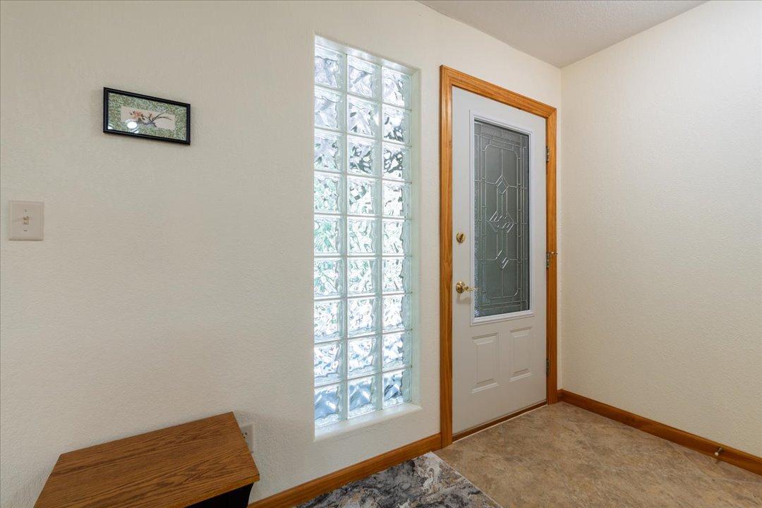 2003 single family home for sale at 11808 Maplewood Drive SW in East Gull Lake, MN — 3 bed, 3 bath (photo 13 of 57)