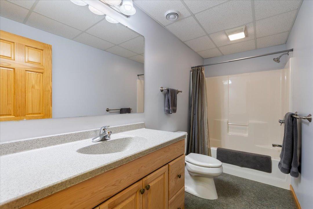 2003 single family home for sale at 11808 Maplewood Drive SW in East Gull Lake, MN — 3 bed, 3 bath (photo 19 of 57)