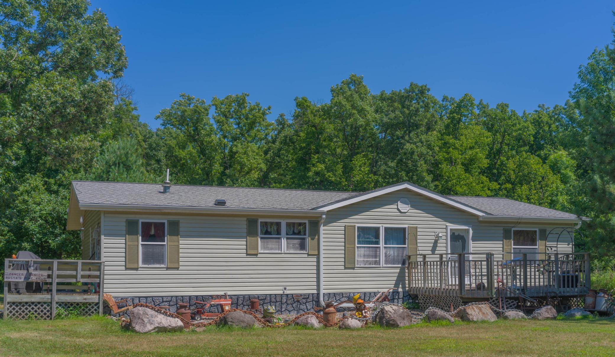 2000 single family home for sale at 24256 State Highway 18 in Deerwood, MN — 3 bed, 2 bath