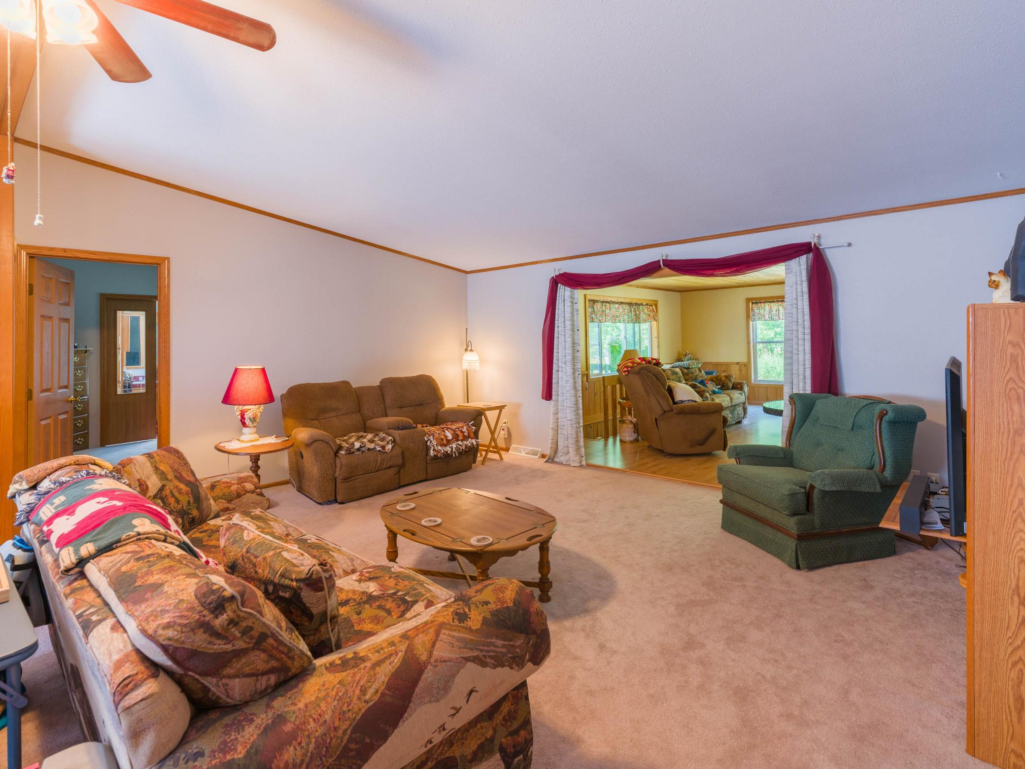 2000 single family home for sale at 24256 State Highway 18 in Deerwood, MN — 3 bed, 2 bath (photo 3 of 47)