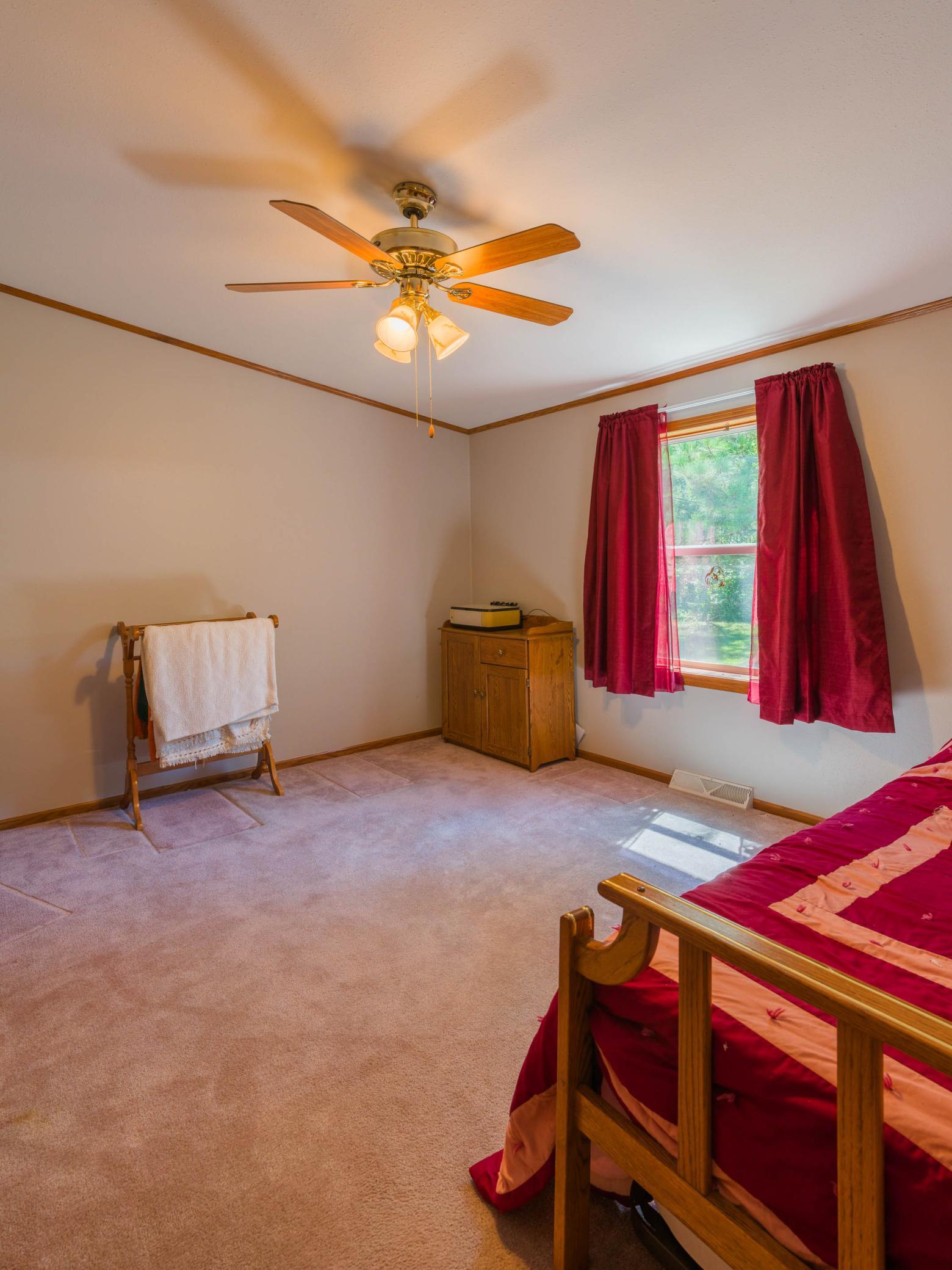 2000 single family home for sale at 24256 State Highway 18 in Deerwood, MN — 3 bed, 2 bath (photo 6 of 47)
