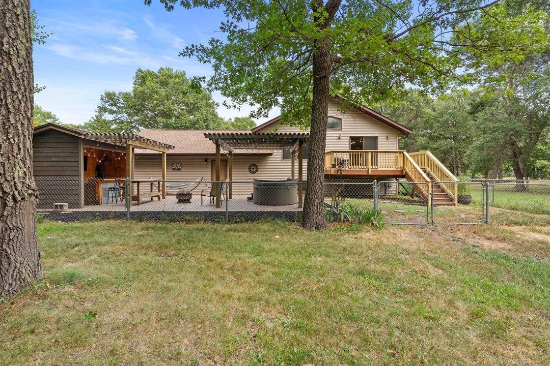 12103 Fuschia Drive, Baxter MN 56425 - Photo 2 of 29